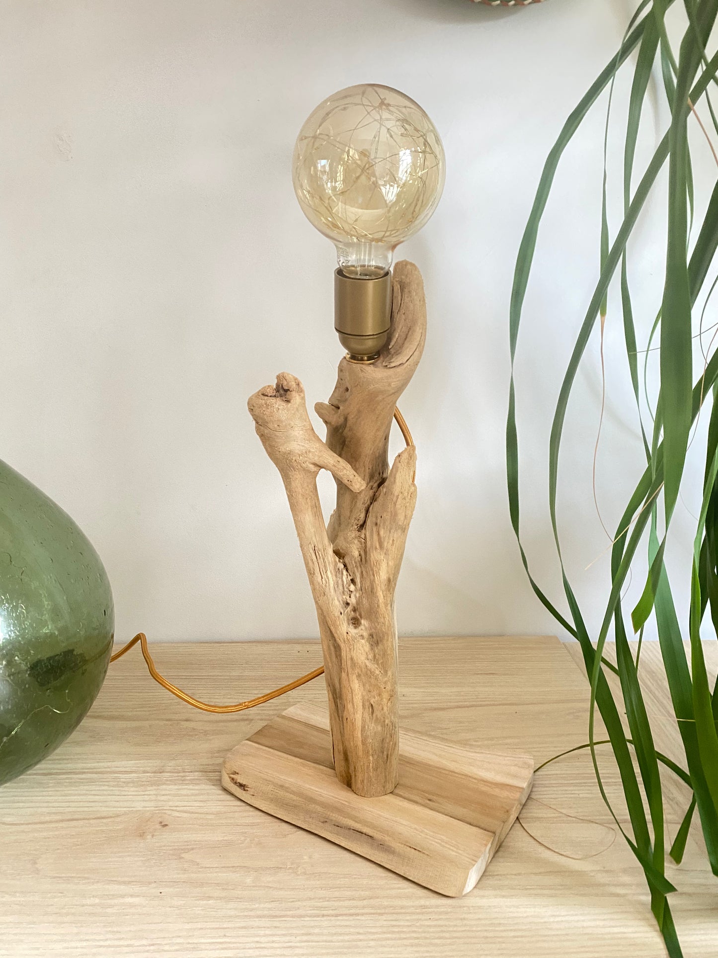 Lampe bois joli