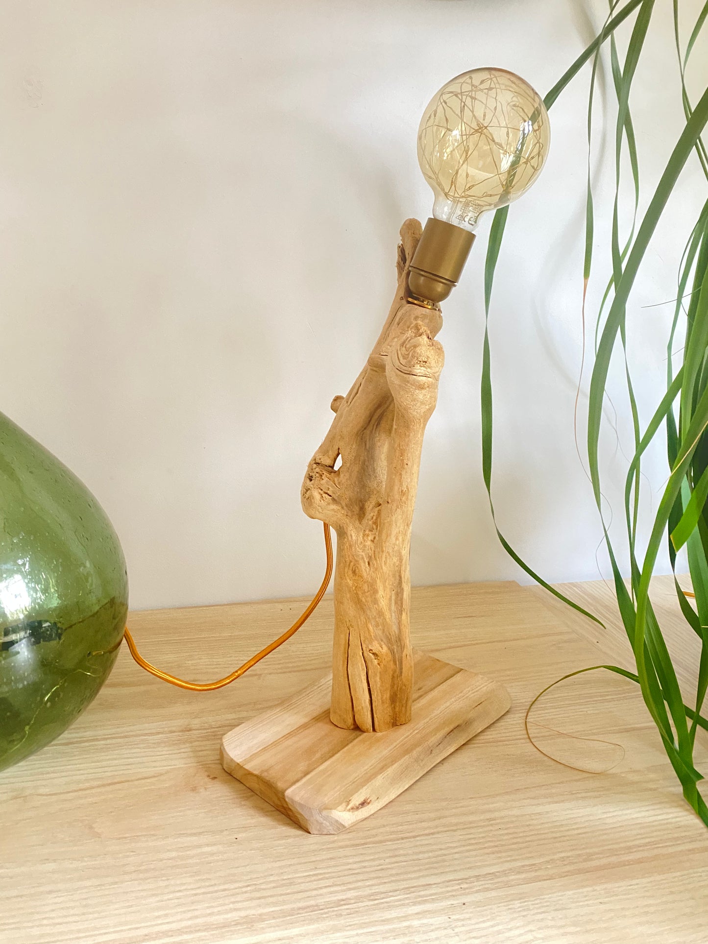 Lampe bois joli