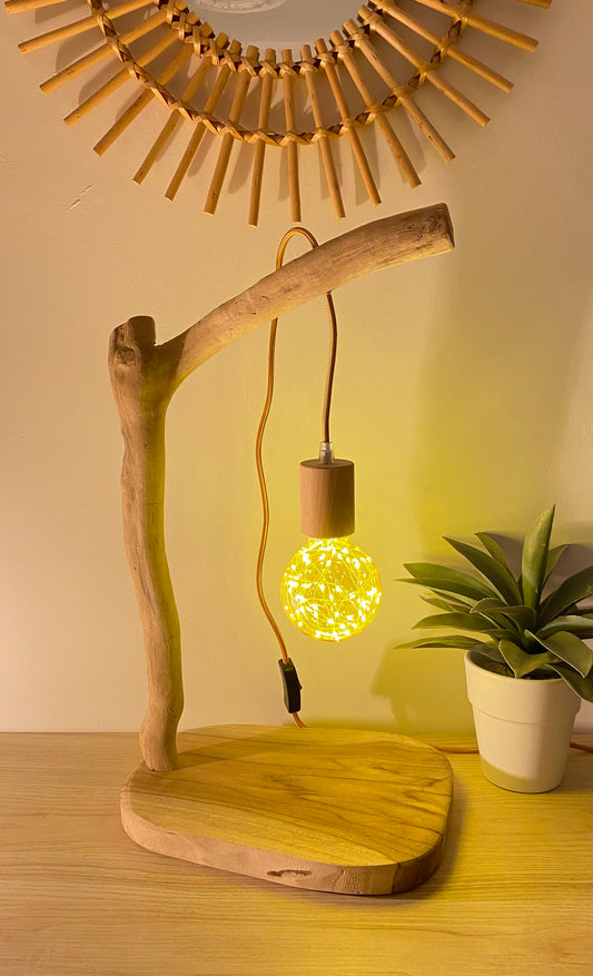 Lampe le canebas